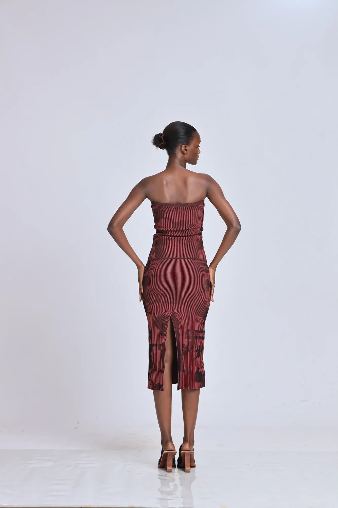 AH Look 16 thumbnail 5