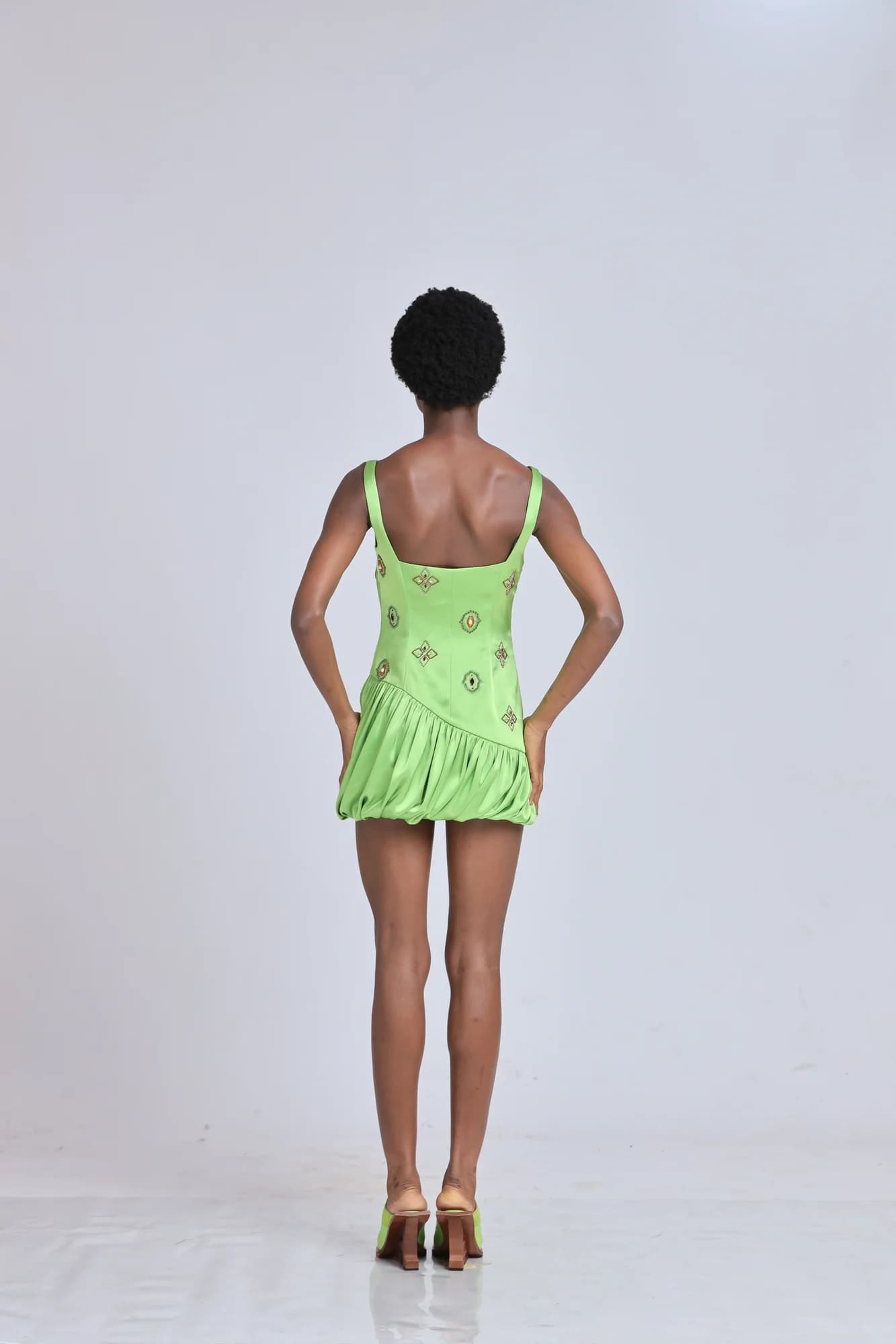 AH Look 10 thumbnail 5