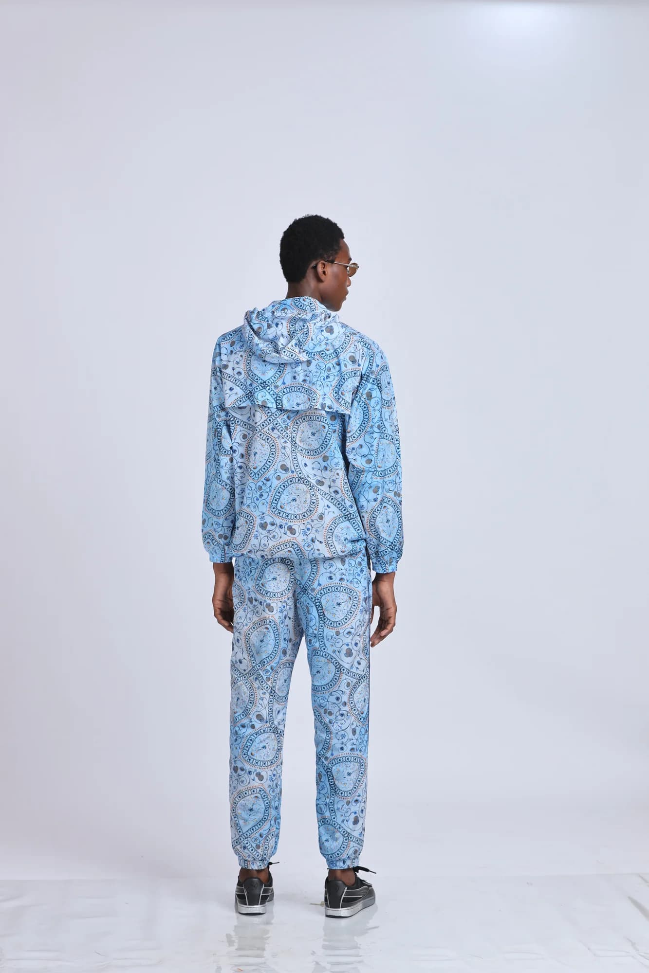 AH Look 3 thumbnail 4